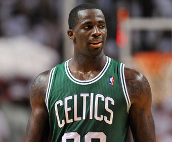 Brandon Bass never agreed with No Pass Bass nickname: Boston Celtics  forward ties career high in assists for 4th time this season 