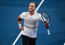 Steve Darcis